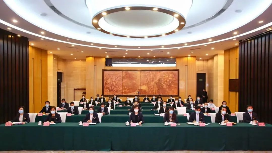 f04750bbd445ffb06a81fc4f38710c64.jpg 6.jpg