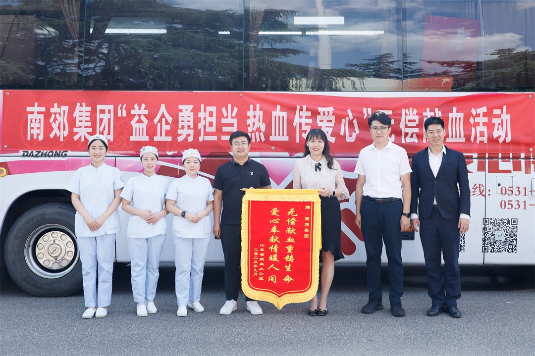 13d23478a22417c14e3c35cba1dc6133.jpg _A4A0001.jpg