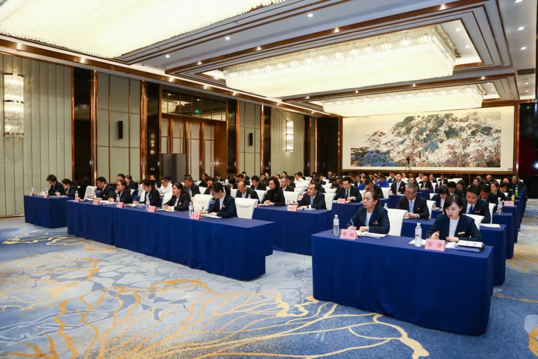 e0a4c2646045e5440b05d4d1a461f917.jpg 640 (1).jpg